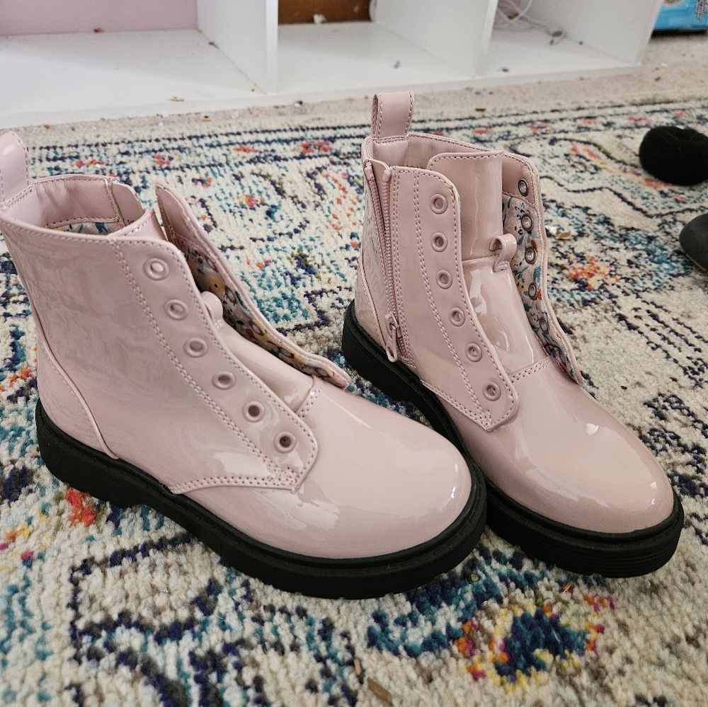 Girls pink combat boots